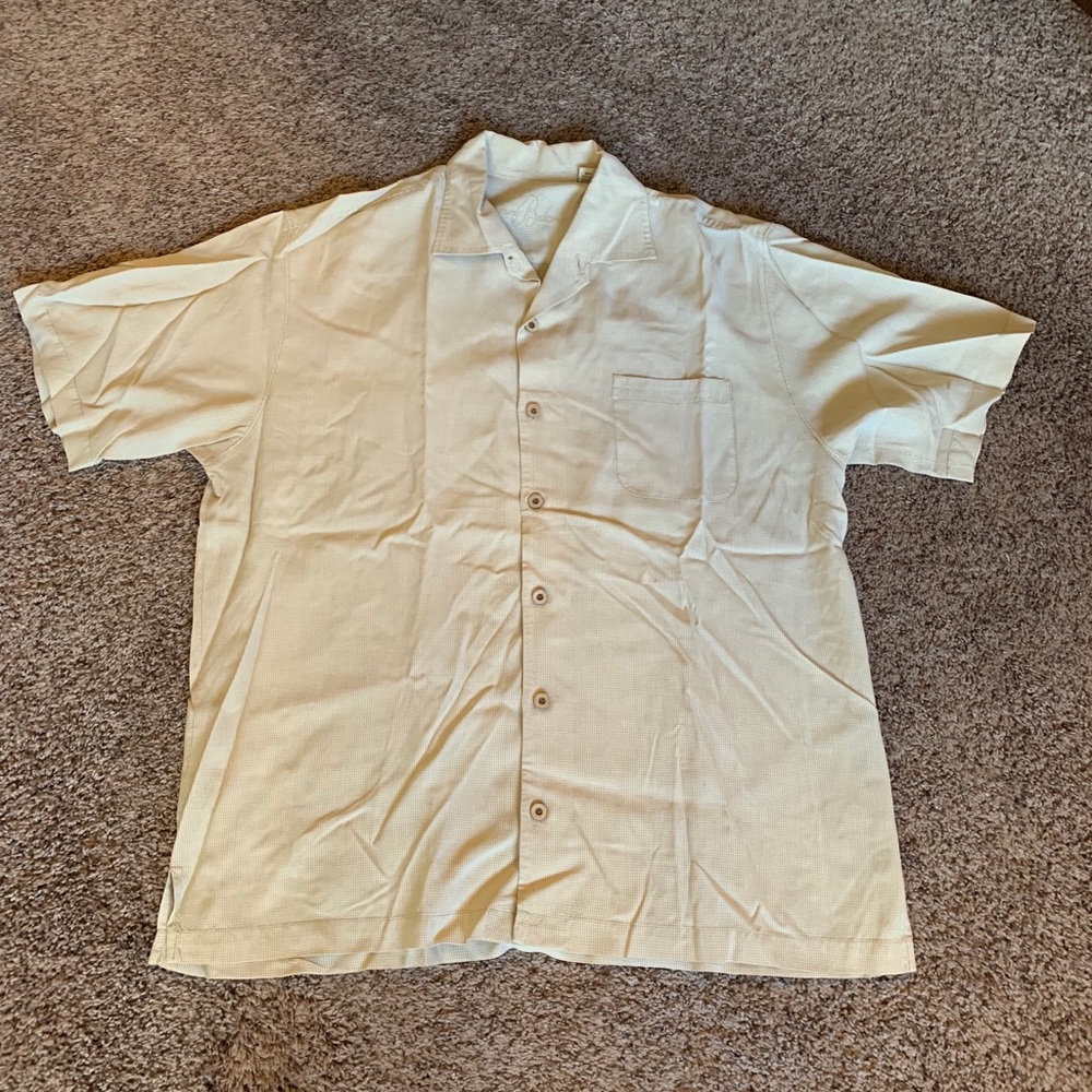 Tommy Bahama Shirt